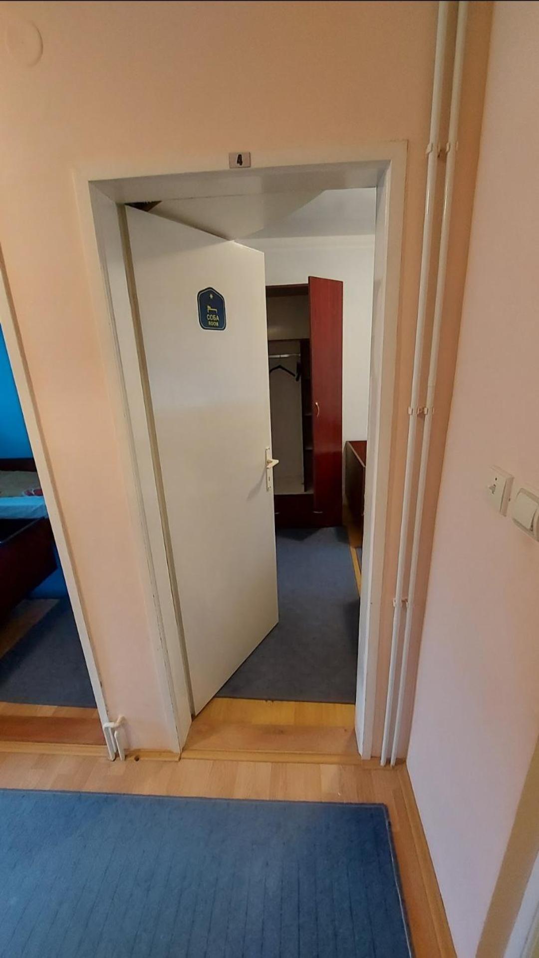 Hotel Domacinstvo Jolovic Kraljevo Esterno foto