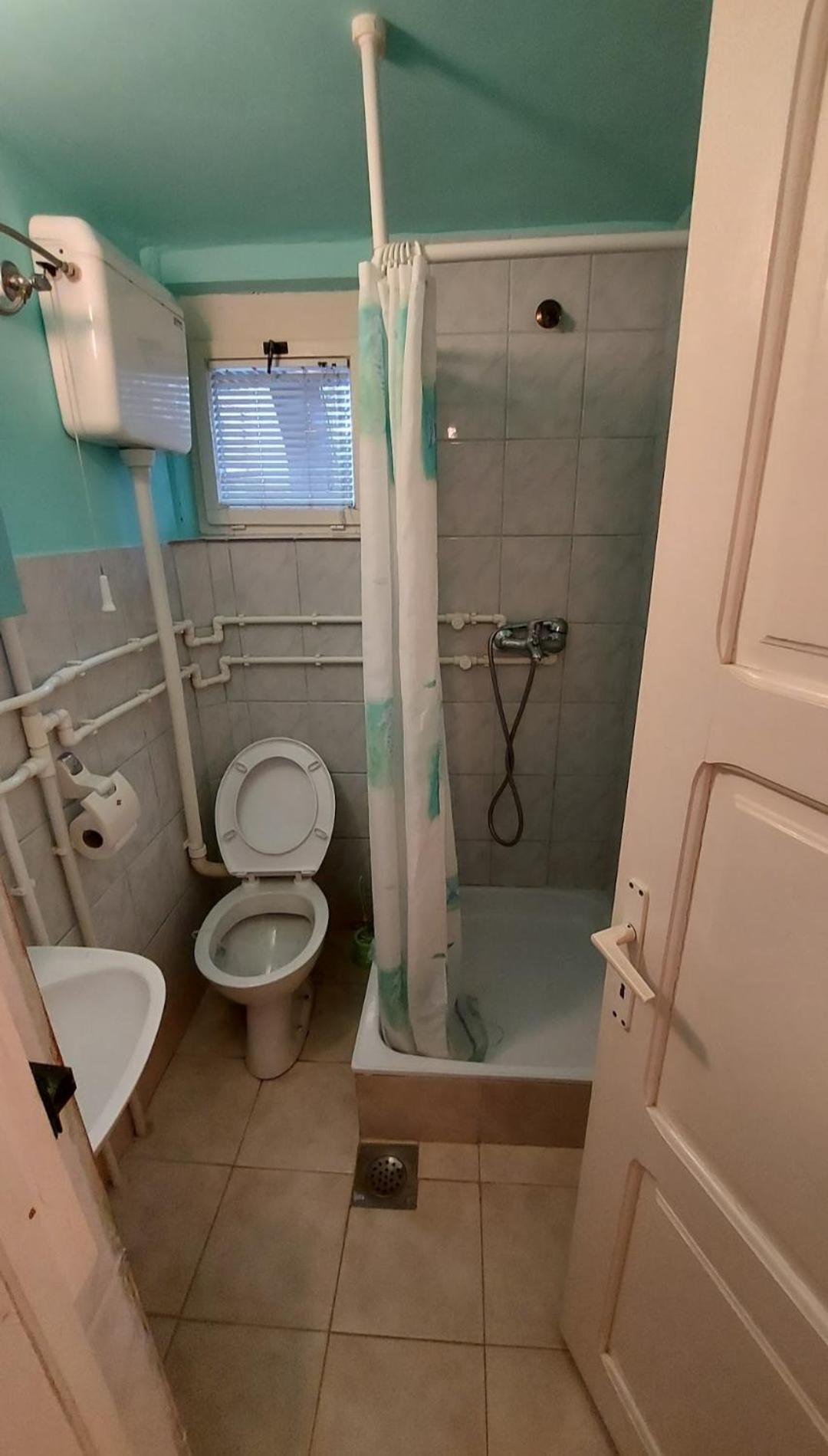 Hotel Domacinstvo Jolovic Kraljevo Esterno foto